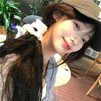 灵欲相通姊妹花